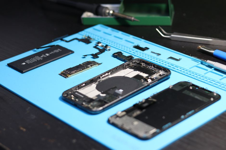 Почему MacBook выключается сам