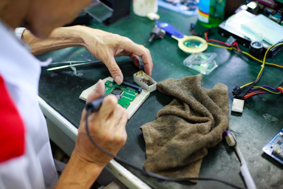 Xiaomi не включается: диагностика и ремонт