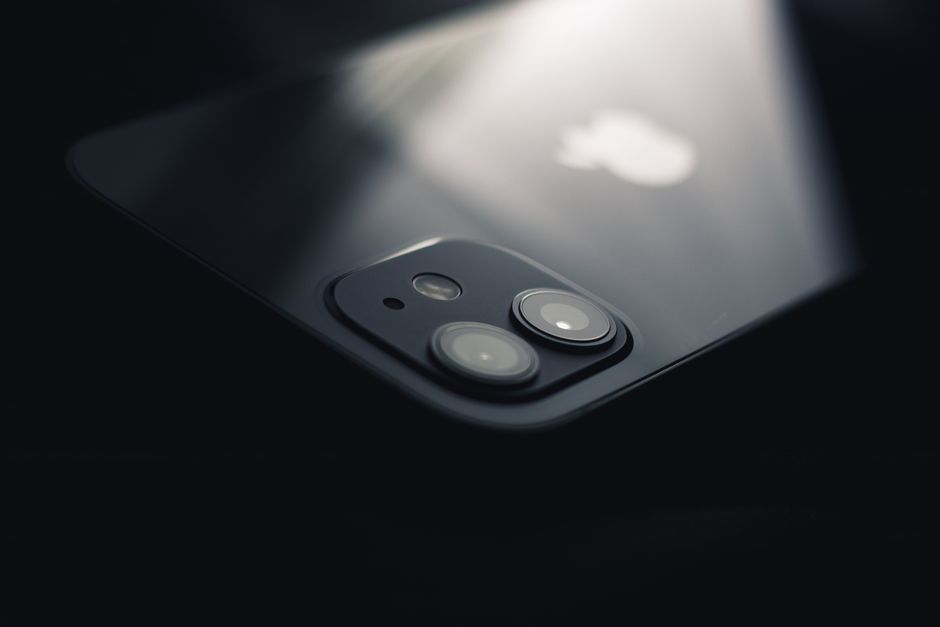 iPhone 12