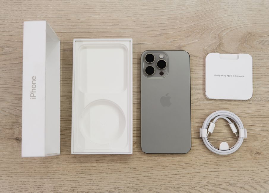 iPhone 16 Pro Max